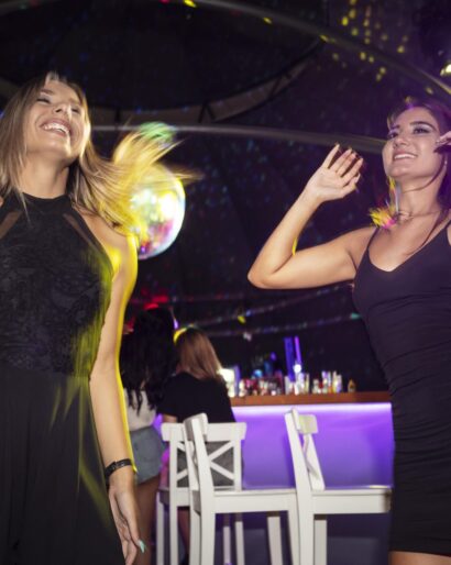nightlife-people-having-fun-bars-clubs